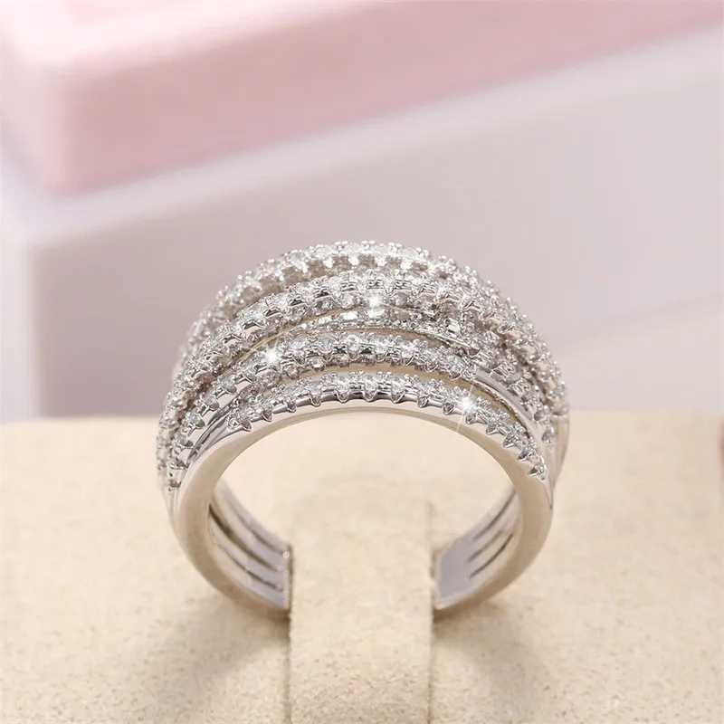 925 Sterling Silver Fashion Multi-Layered Cross Finger Ring Jewelry Dazzling CZ Stone Daily Wear Statement Rings for WomenXJ250104