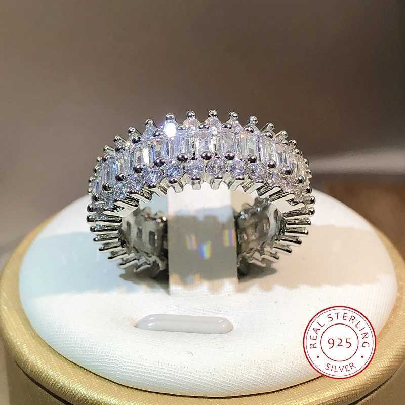 Unique brand new luxury jewelry 925 sterling silver marquis cut white AAAA cubic zirconia womens wedding ringXJ250412