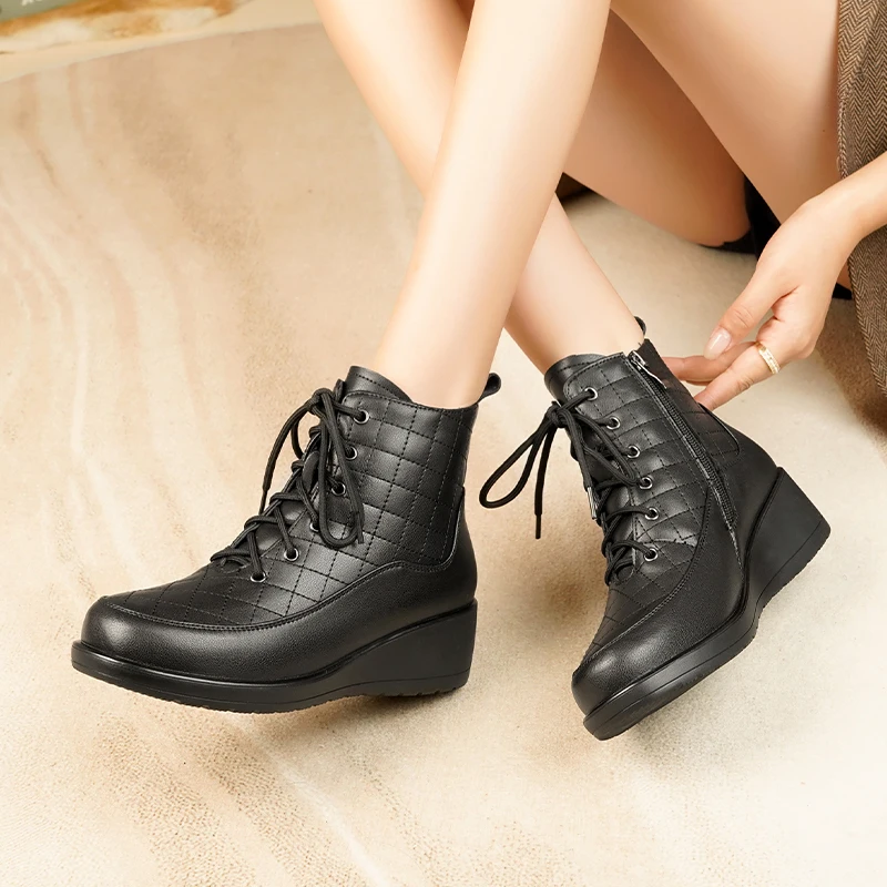 AIYUQI Snow Boots Women Wedge Genuine Leather Winter Boots Women Large Size Non-slip Natural Wool Mom Ankle Boots Women