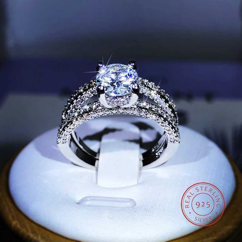 Luxury 925 Silver White -Cl Cubic Zirconia Women Engagement Rings Graceful Proposal Rings r Brilliant Statement JewelrXJ250104