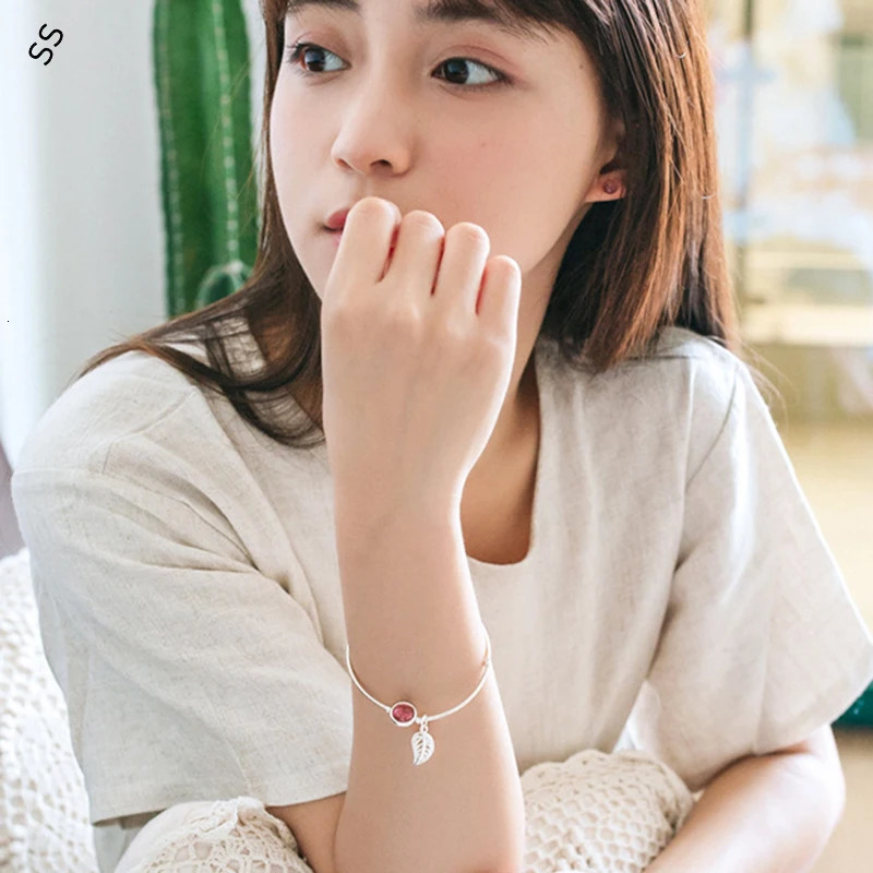 925 Silver Bracelet Strawberry Crystal Leaf Pendant Girl Student Handpiece Pouplar Bracelet Charm Decoration School 250102