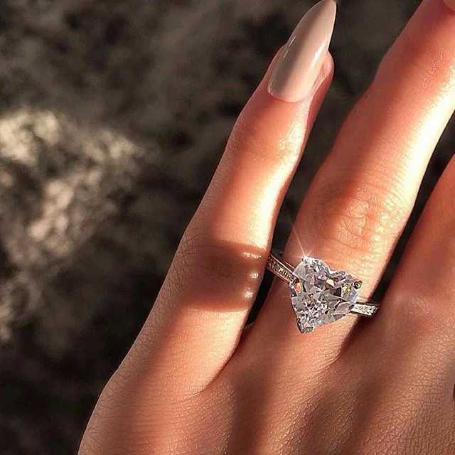 New shiny white zircon 925 printed heart-shaped diamond ring ladies jewelry brides wedding ring jewelry Valentines Day giftXJ250412