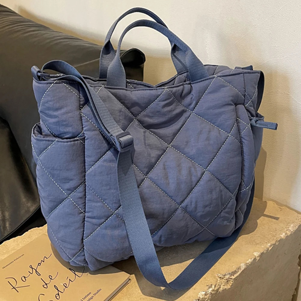 Women Quilted Tote Bag Lightweight Puffer Hobo Handbag Large Capacity Fluffy Crossbody Bag Satchel Travel Bag Winter Shopper Bag 250102