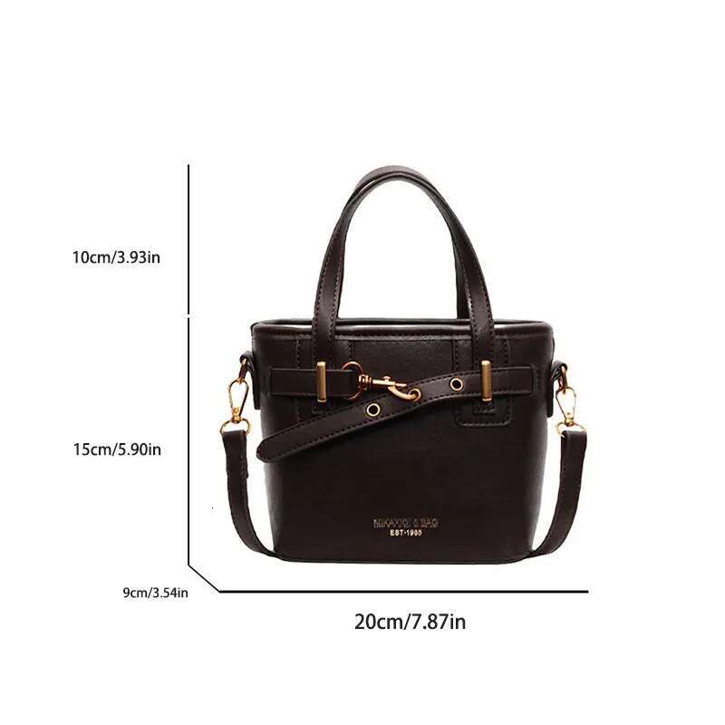 New Retro Women s Designer Handbag Lightweight Multi functional Crossbody Bag Fashionable Bucket Bag bag