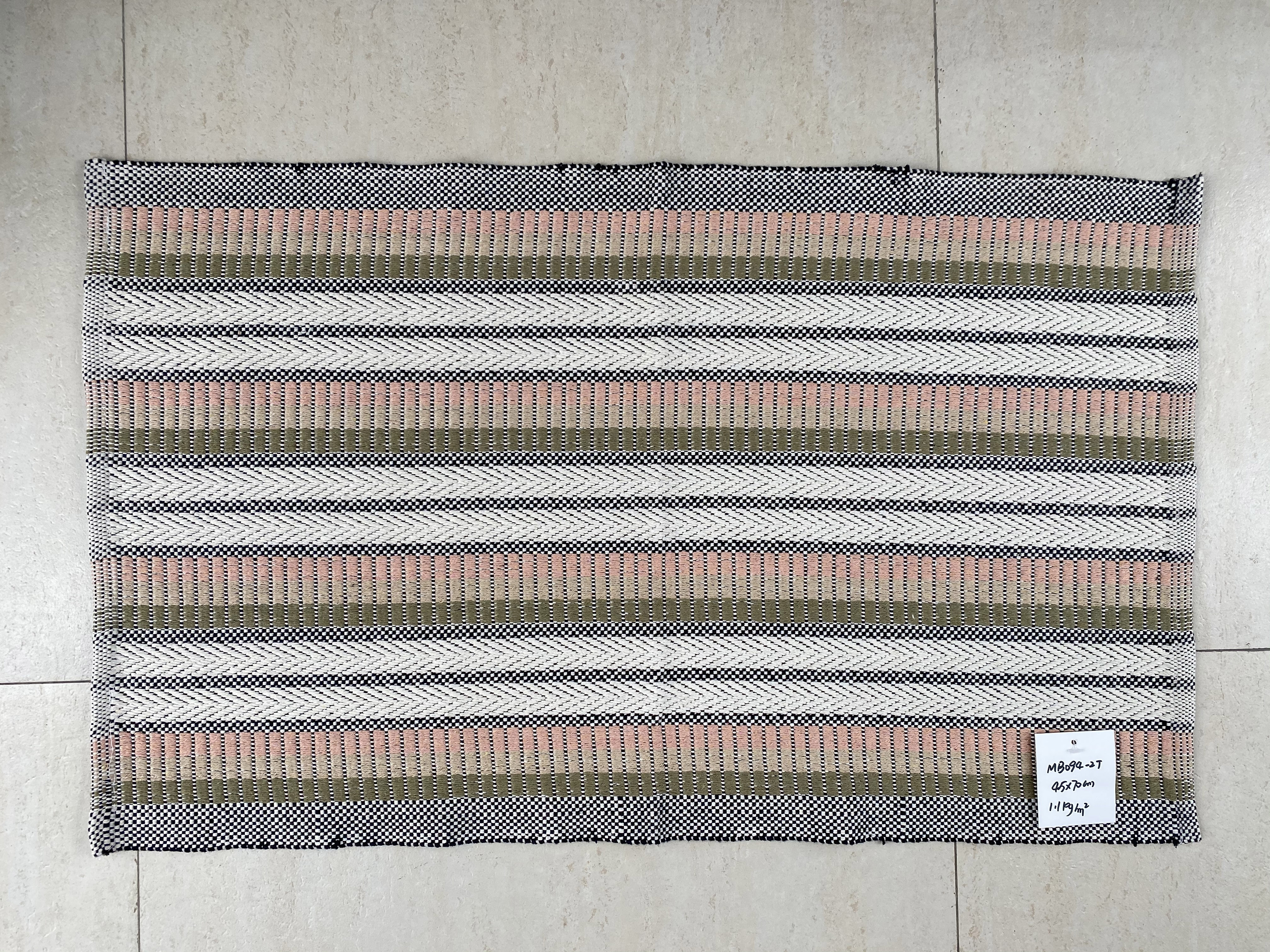 Sophisticated Handwoven Cotton Carpets - Tailored Style for Every Room