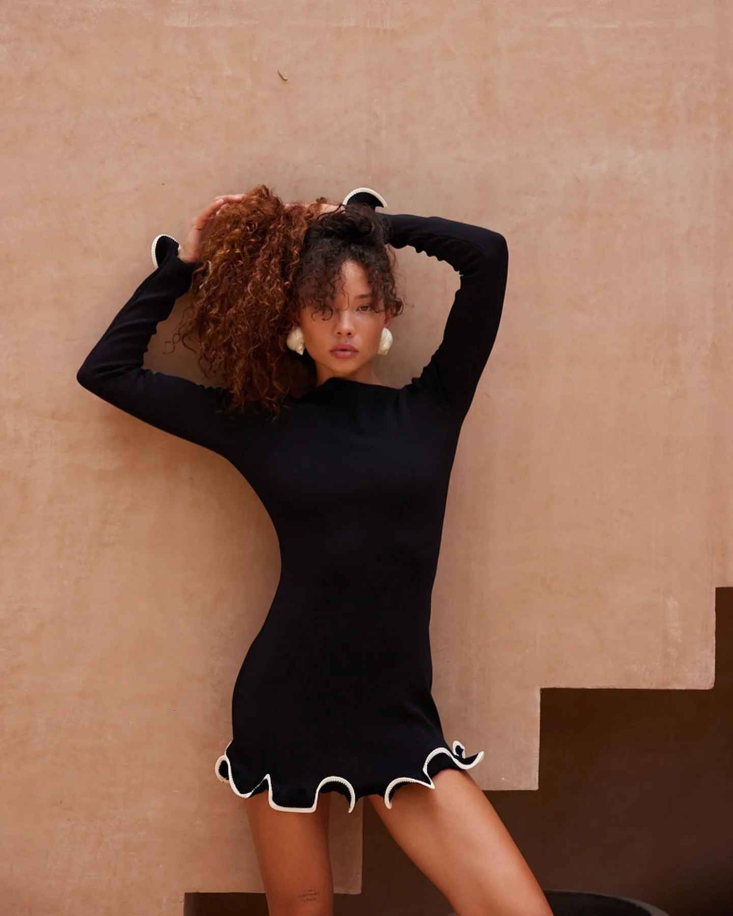 2024 Autumn Knitted Mini Dress For Women Fungus Contrast Slim Sweater Dress Female Long Sleeve Bodycon Party Dresses Clothes 250102