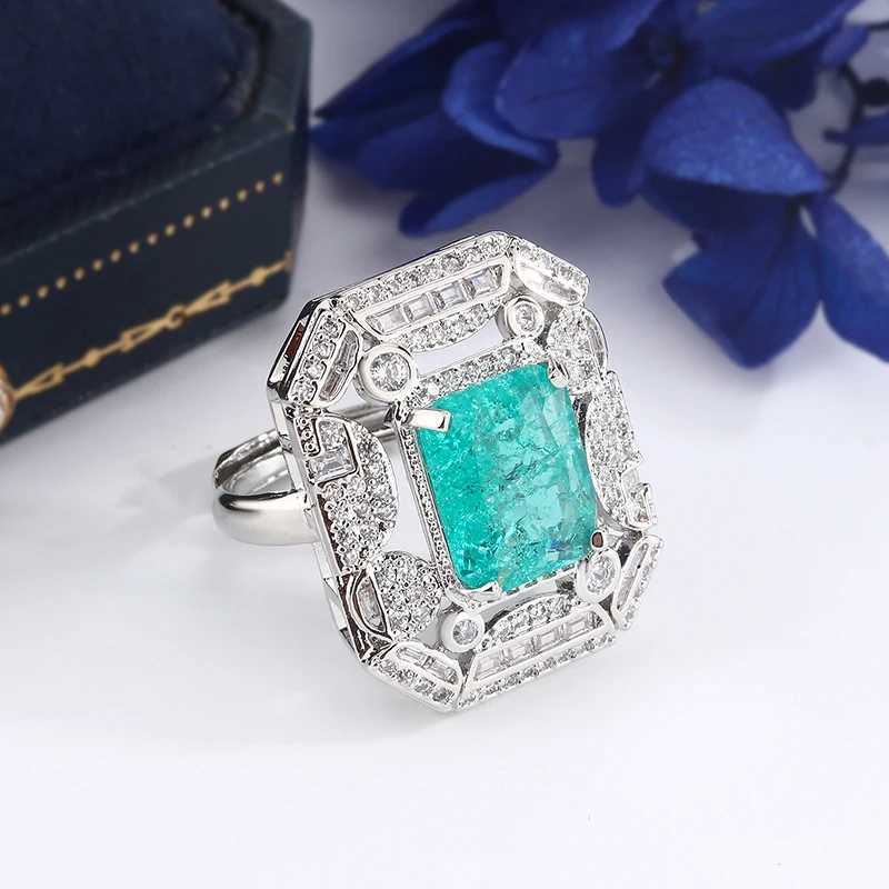 S925 Silver Plated Premium Jewelry Light Luxury Emerald Square Diamond Ring Fashion Opening Adjustable Design Womens JewelryXJ250104