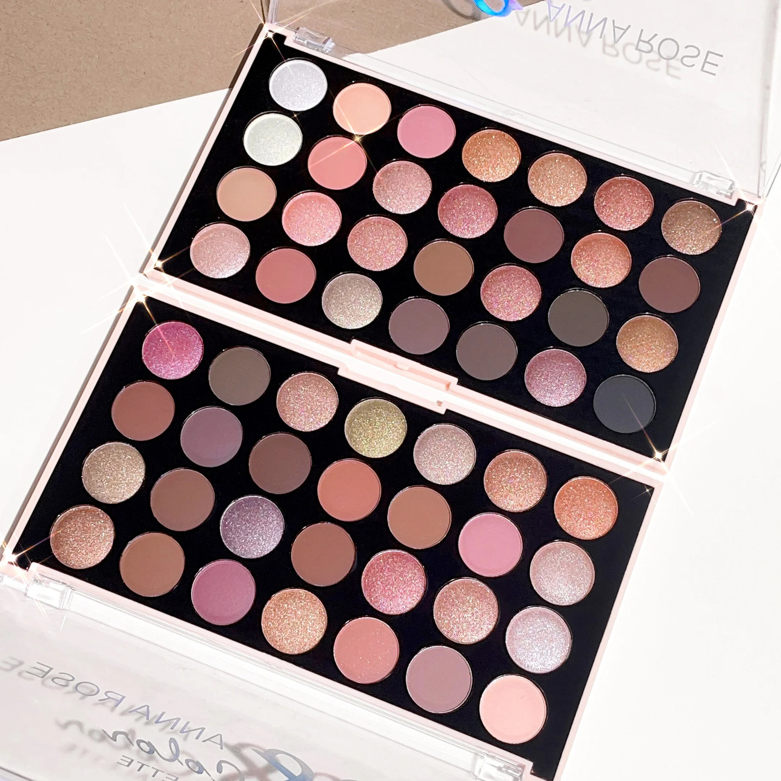 28-color eyeshadow palette pearlescent matte earthy tones non-easy to fade affordable multi-color eyeshadow palette 250103
