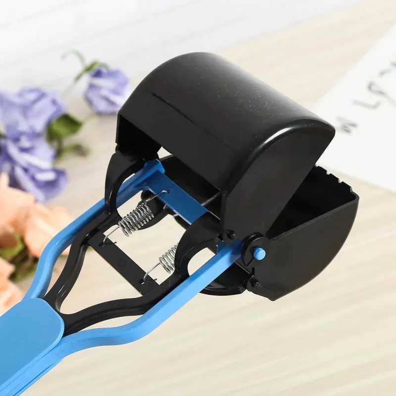 Pet Dog Pooper Scooper Long Handle Jaw Puppy Poop Dispenser Pooper Grabber Catcher Collector for Dogs Outside Poop CleanerXJ250104
