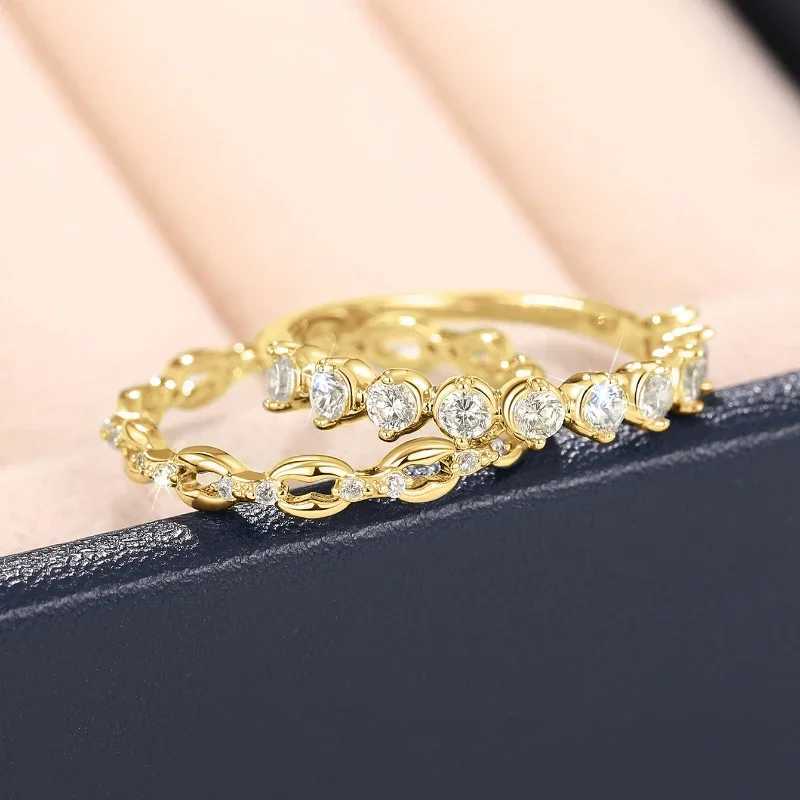 Huitan Modern Fashion Womens Set Rings Chain Design Round Cubic Zirconia 2Pcs Rings Luxury Tren Female Jewelry Drop ShippingXJ250104