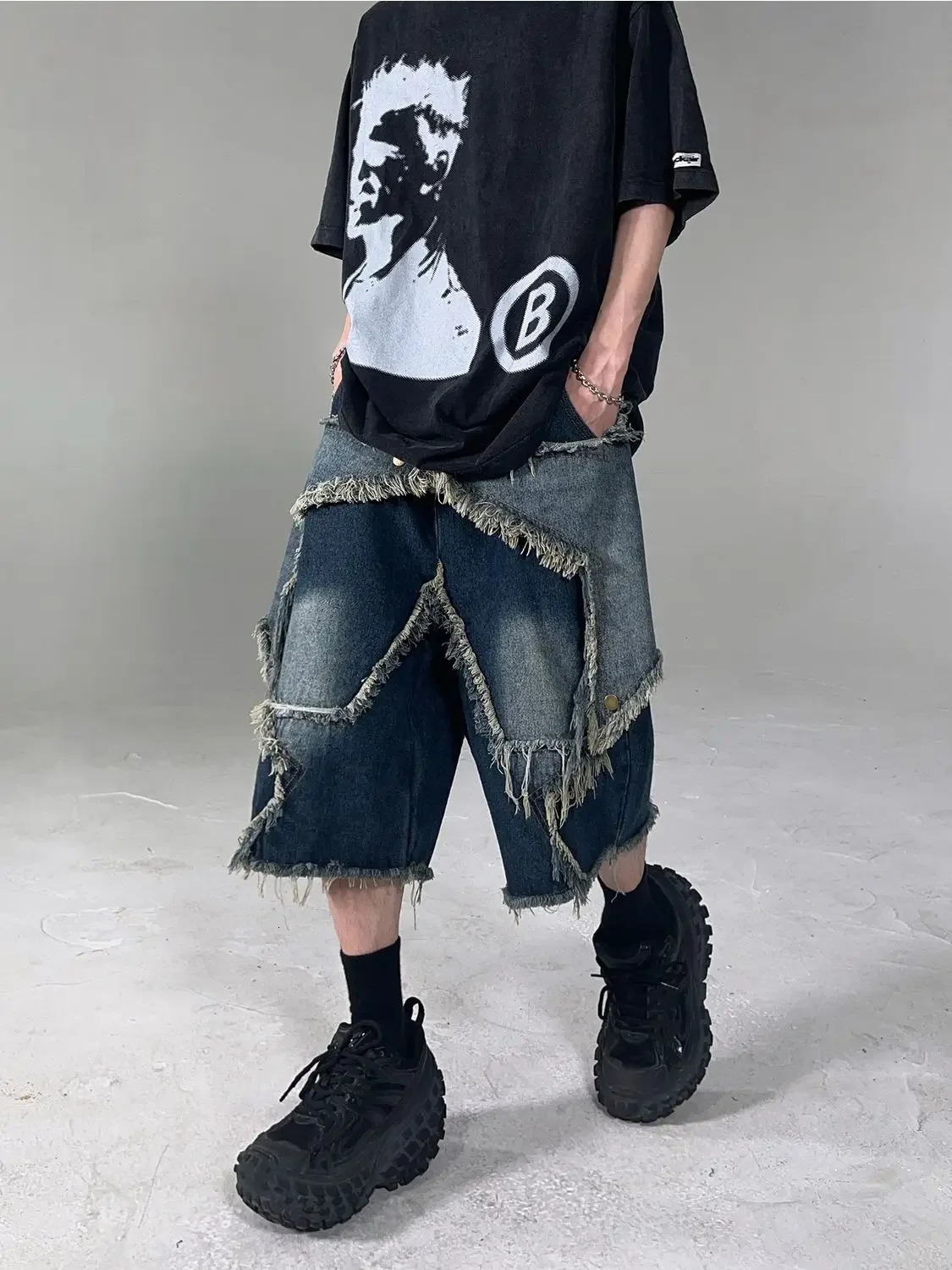 High Street Retro Star Patch Tassel Men Denim Shorts Loose and Casual Hip Hop Street Couple Pants Sports sweatpants 241224