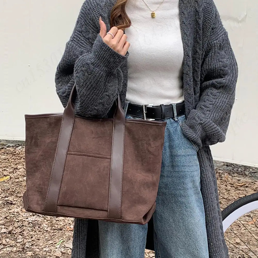Suede Tote Bag for Women Suede Shoulder Bag Large Capacity Winter Handbag Simple Satchel Bag Vintage Commute Bag Shopping Bag 250102