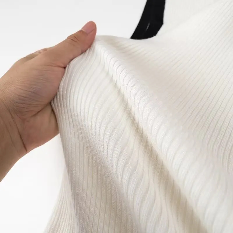 European and American style fashion contrast color round neck sleeveless knitted dress female temperament slim pleated short 250102