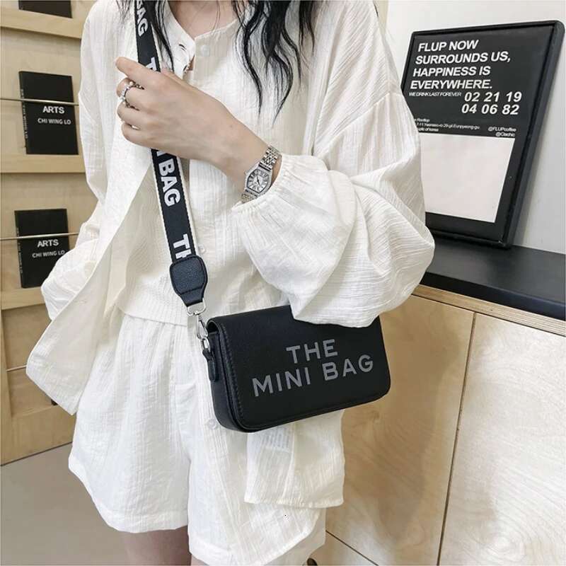 New Fashionable Classic Women s Trendy Leisure Designer Multi functional One shoulder Elegant Crossbody Bag Designer Handbag bag