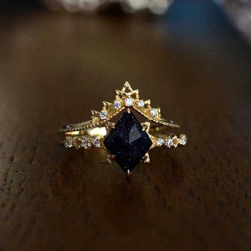 Original New Vintage Court Style Lace Blue Crystal Micro Setting Diamond Stacking Ring Gold Plated Luxury Ladies JewelryXJ250104