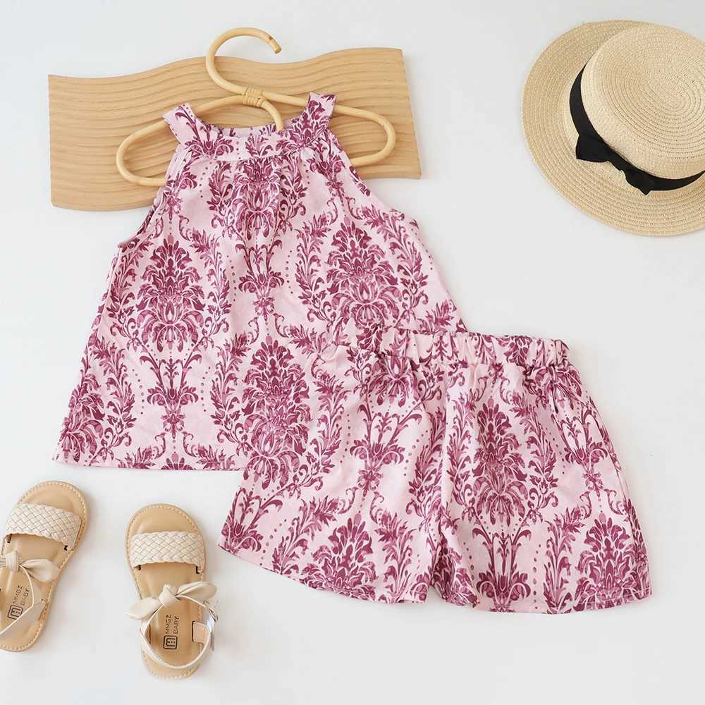 Bear collar 2024 new girl summer floral suspender sleeveless suspension set girl refresh shorts two-piece setXJ250410