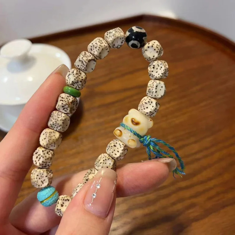 Xiangxiang Xingyue with Bodhi Love Bear Single Circle Buddha Bracelet Beads Men and Women Jewelry Accessories 250102