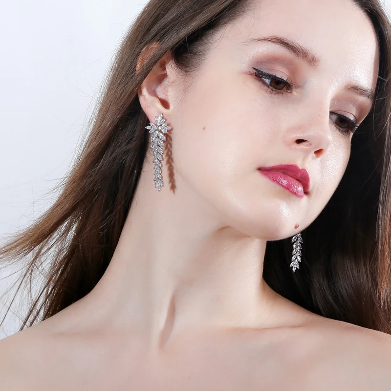 ThreeGraces Japanese n Women Jewelry Sparkly White CZ Stone Long Leaf Drop Clip on Earrings for Non Pierced Ears ER048 250103