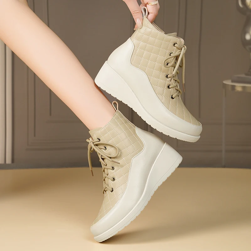 AIYUQI Snow Boots Women Wedge Genuine Leather Winter Boots Women Large Size Non-slip Natural Wool Mom Ankle Boots Women