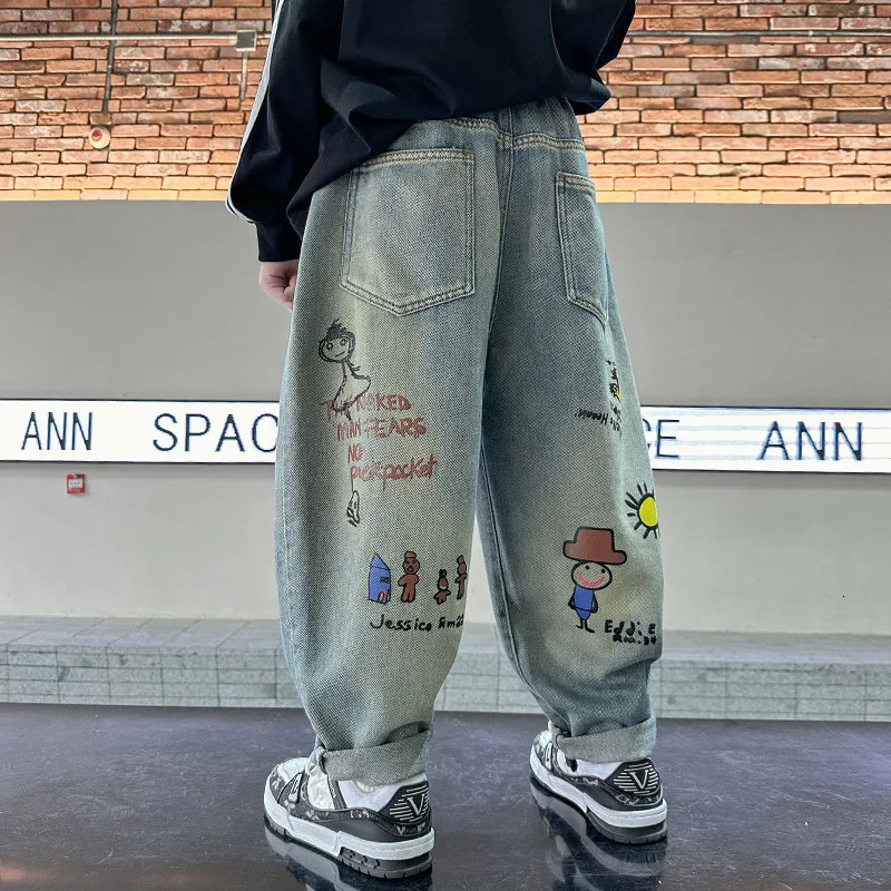 Spring Autumn Childrens Boys Graffiti Jeans Cartoon Printed Stretch Loose Versatile Baby Boys Pants Kids Boys Denim Pants 250103