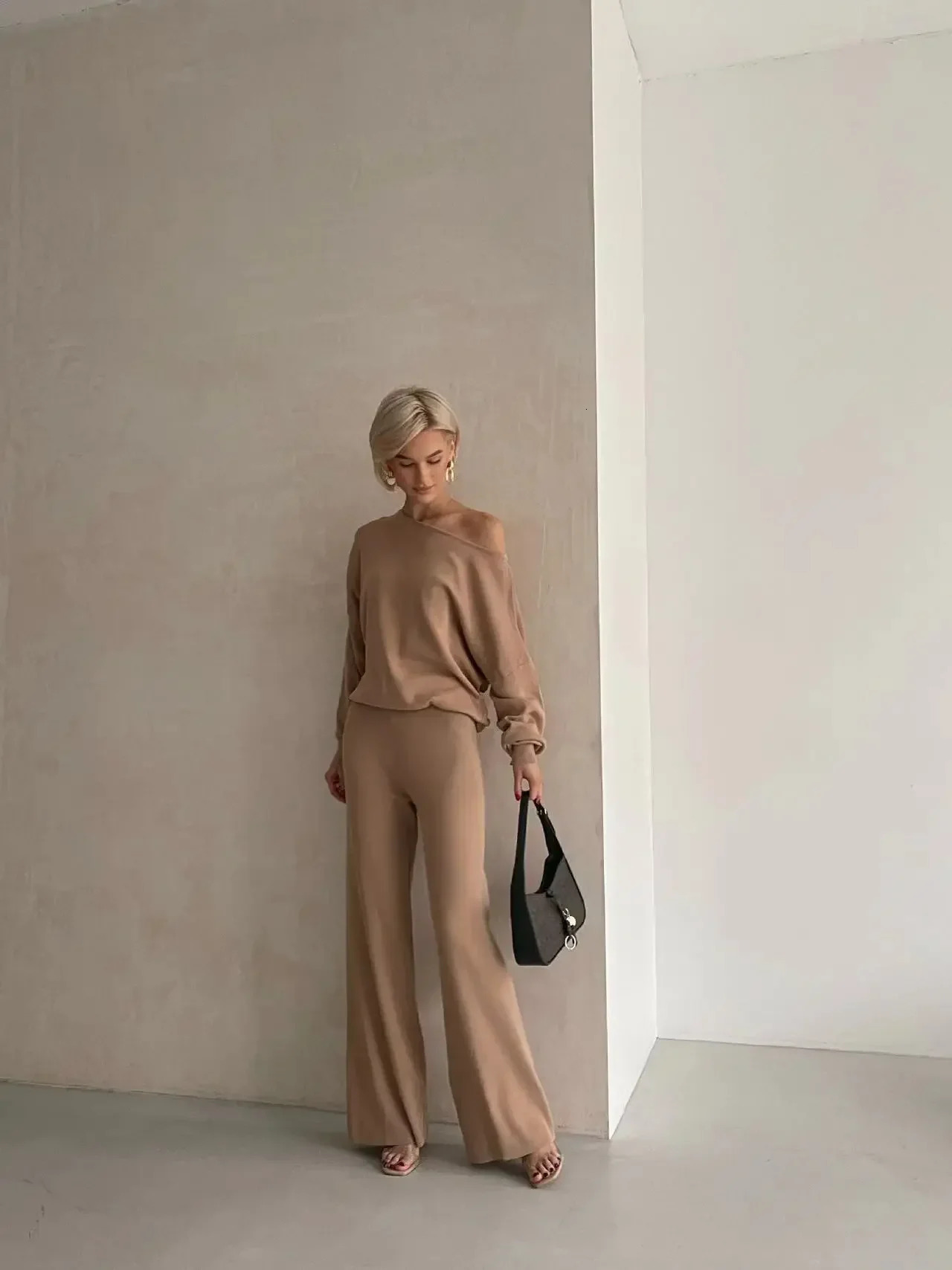 2024 Autumn One Shoulder Sexy Knit Two Piece Set Casual 2 Tracksuit Women Knitted Pants Suit and Top Matching Sets y241223