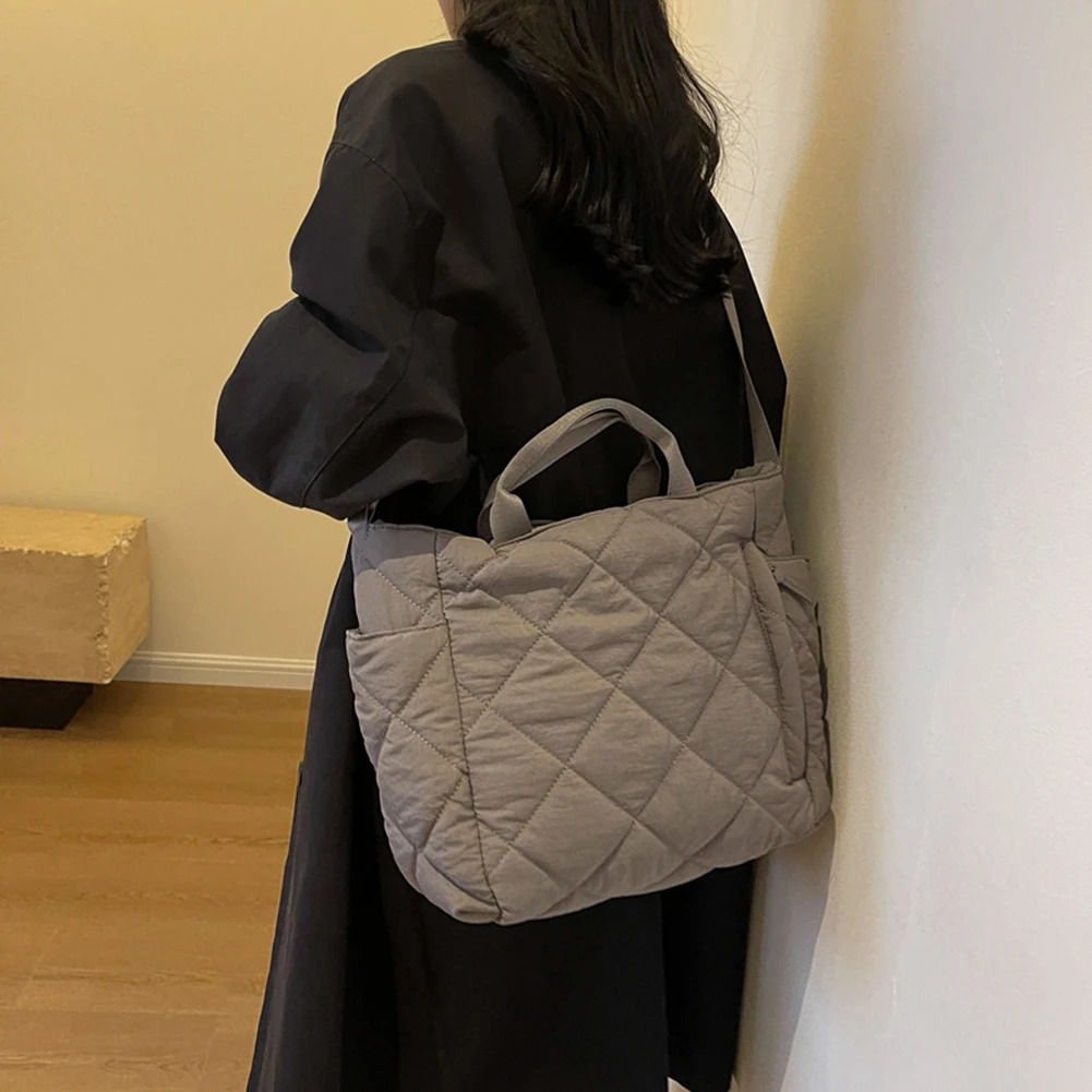 Women Quilted Tote Bag Lightweight Puffer Hobo Handbag Large Capacity Fluffy Crossbody Bag Satchel Travel Bag Winter Shopper Bag 250102