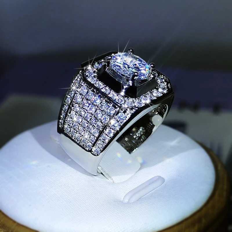 Luxury 925 Sterling Silver Men Couple AAA Crystal Zircon Stone Wedding Ring Brilliant Noble Engagement Engage Party Rings with 9XJ250514
