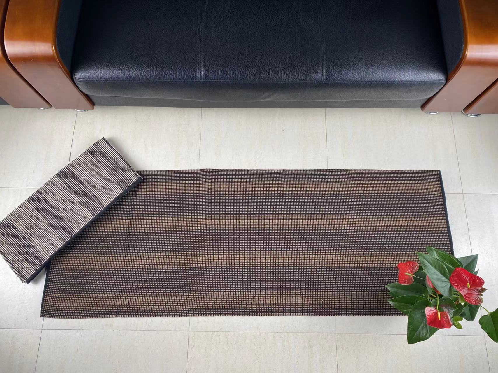 Versatile Handmade Cotton Rug High-Quality Floor Decoration Ideal for Contemporary Spaces