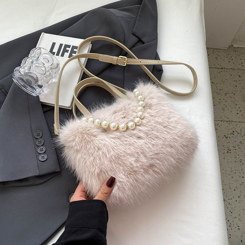 Handbag 2024 New Fashionable Pearl Hairy Small Square Winter Texture Women's Crossbody Bag