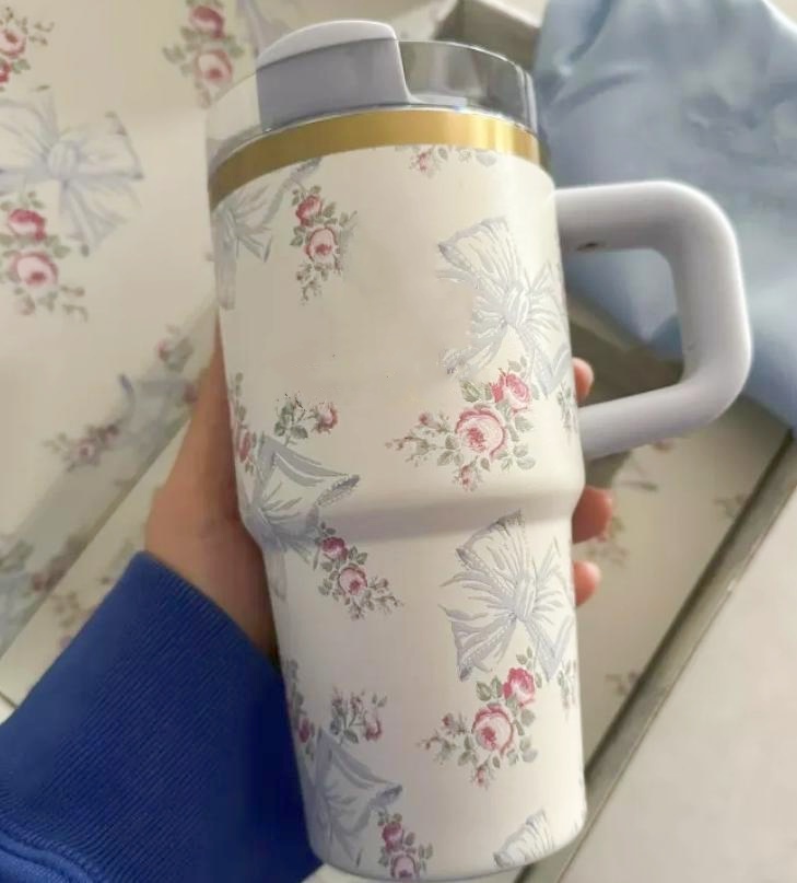 US Stock 14oz TUMBLERs love shack fancy Christmas Limited Mugs With Bow Topper Stainless Steel Target Sweet Pink Hearts Gift Cups For Valentine's