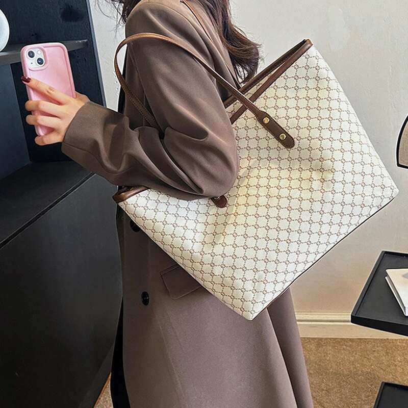 new large capacity shoulder bag women s PU leather designer handbag suitable for commuting and leisure use multifunctional handbag bag