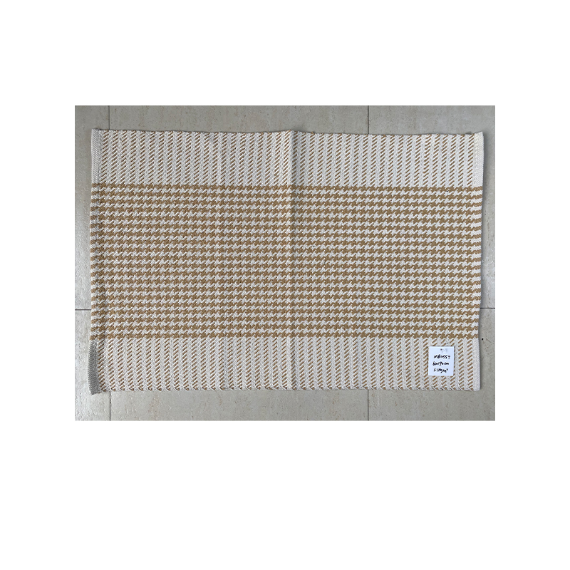 Multi-Functional Handmade Cotton Floor Mat Sturdy Design Perfect for Various Rooms