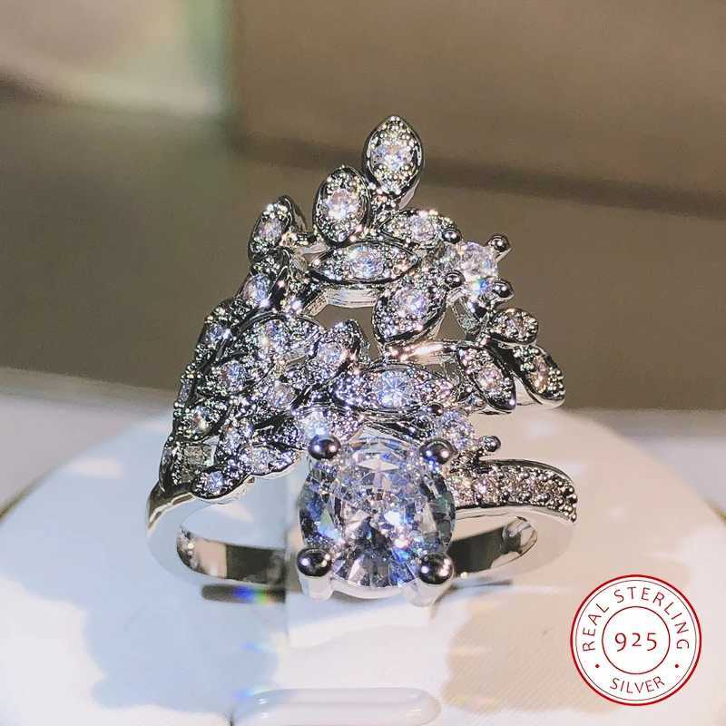 Vintage White Gold Color Crystal Zirconia Finger Rings 925 Silver for Girl Tren Wing She Party Women Jewelry GiftXJ250104