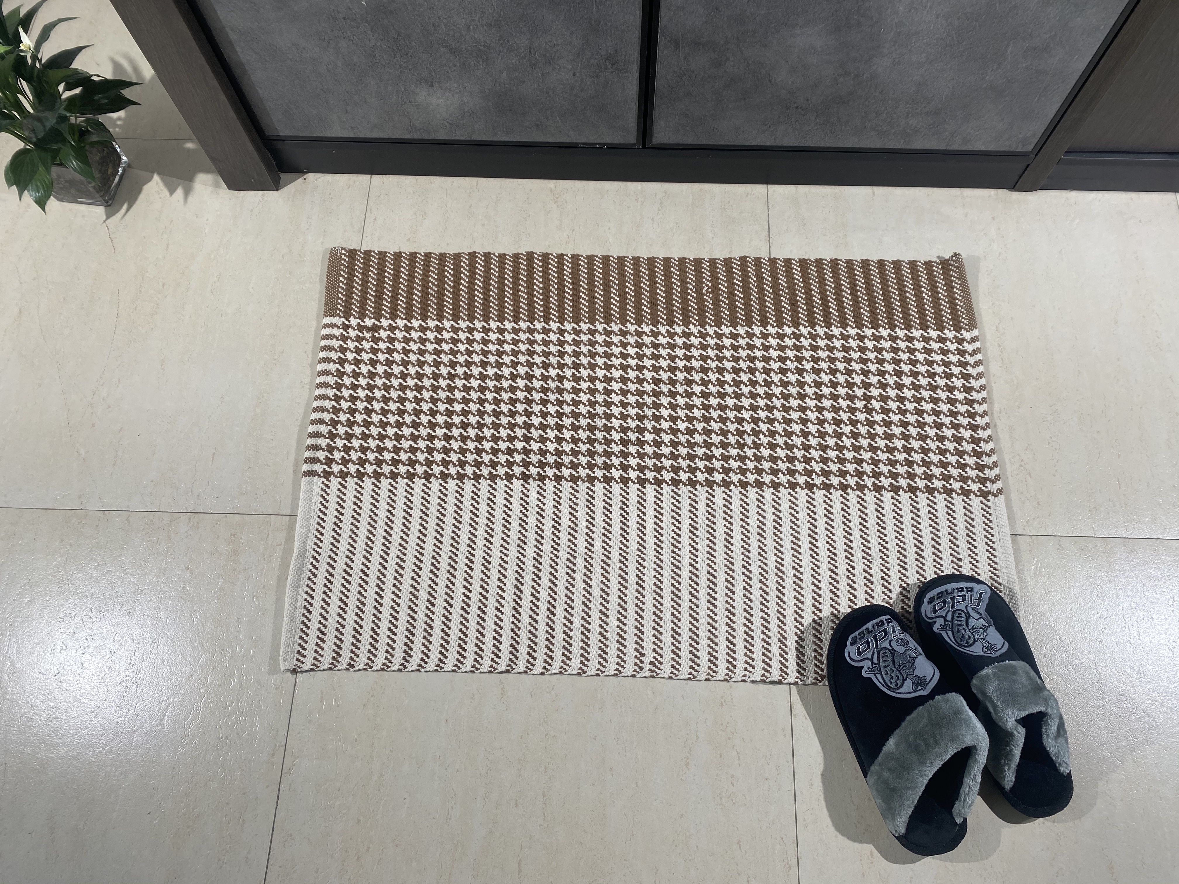 Brown-Colored Handwoven Cotton Floor Mat - Artistic Design & Robust Construction