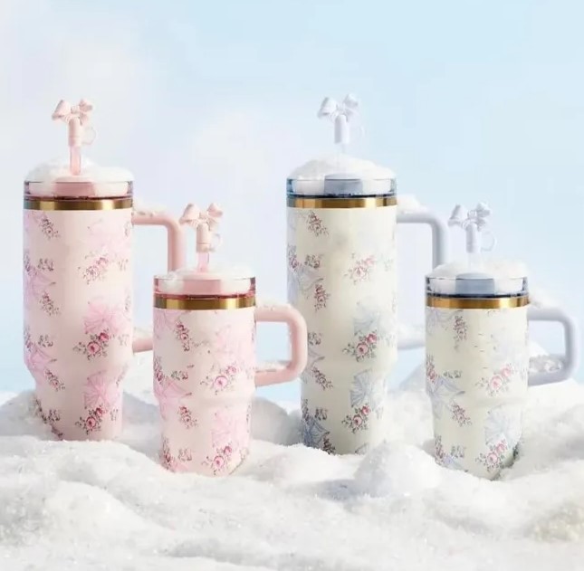 US Stock 14oz TUMBLERs love shack fancy Christmas Limited Mugs With Bow Topper Stainless Steel Target Sweet Pink Hearts Gift Cups For Valentine's