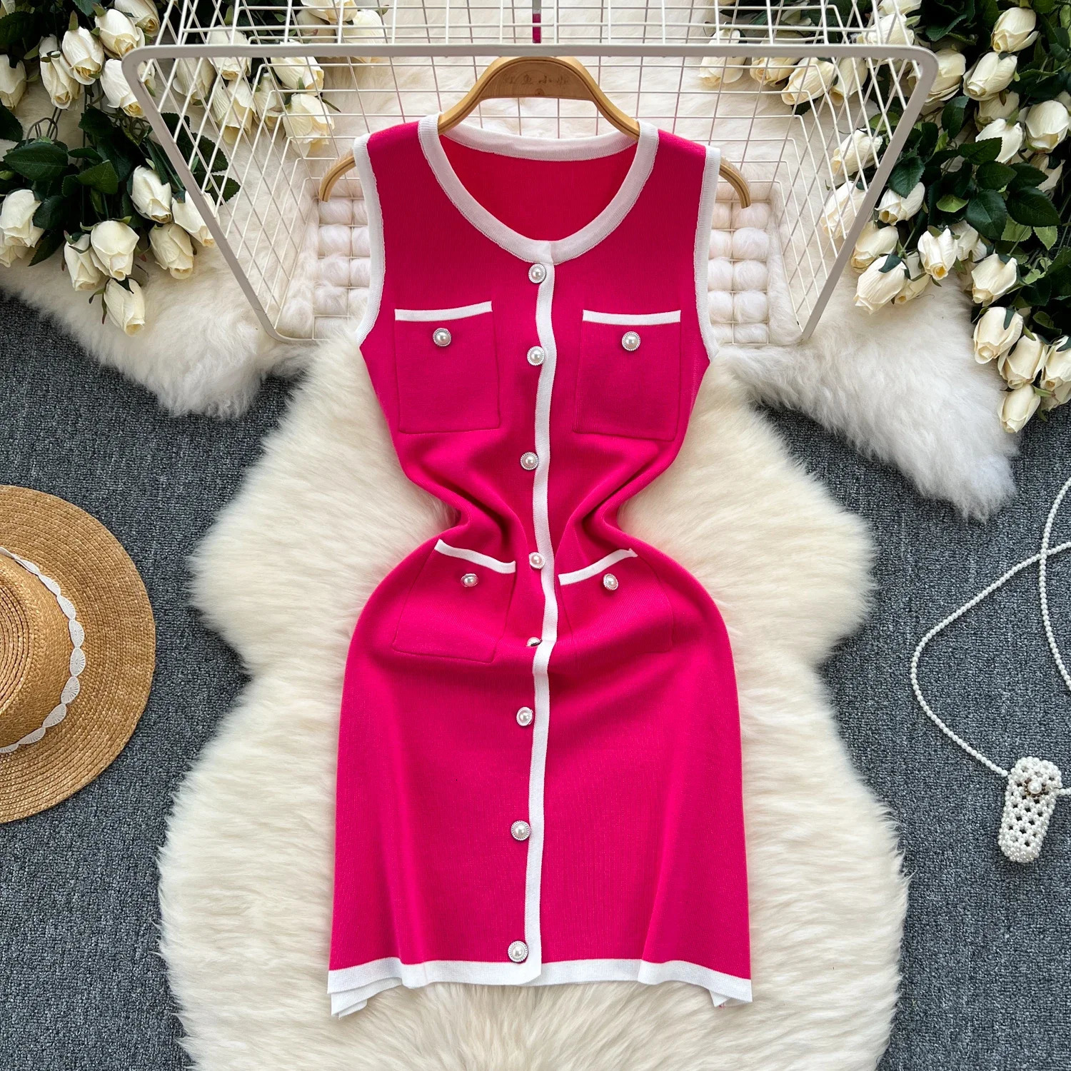 Knit Sleeveless Single Breasted Mini Dress Women Slim Contrast Female Patchwork Dresses Summer Fashion O Neck Pockets Lady Robe 250102
