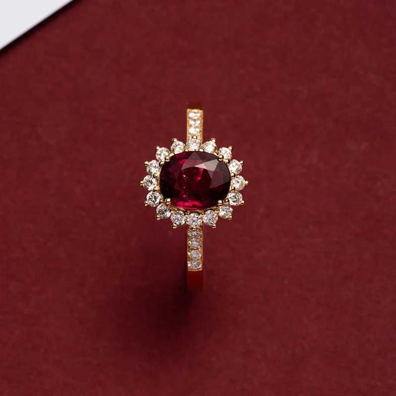 Gold Ruby Colour Ring Garnet Red Retro 100% S925 Sterling Silver Plated 18K Elegant Queens Ring for Women Party EngagementXJ250104