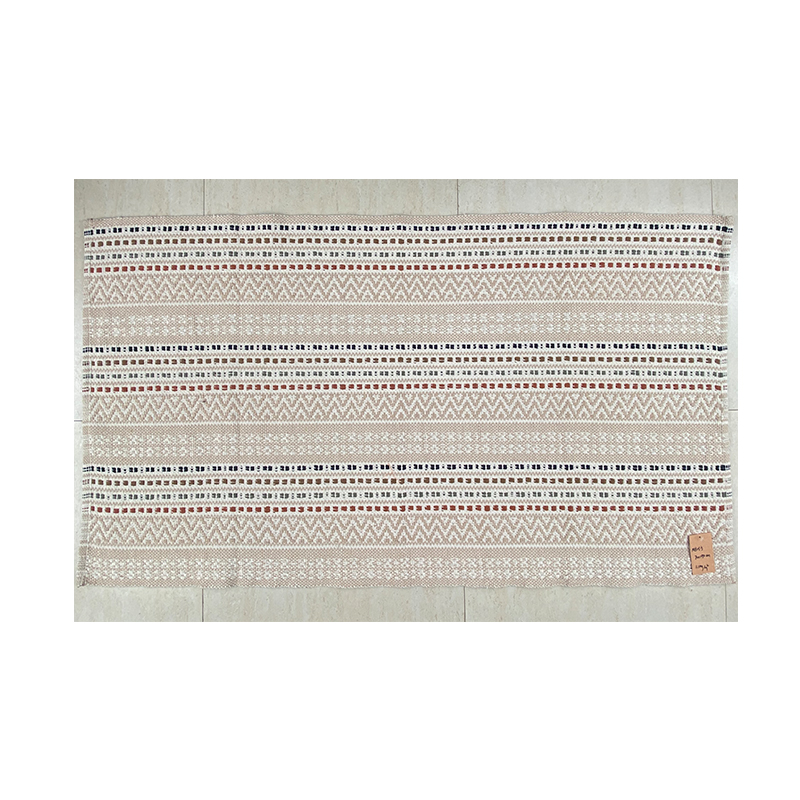 Versatile Chic Cotton Rugs Artisanal Craftsmanship with Longevity for Contemporary Rooms