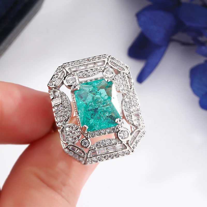 S925 Silver Plated Premium Jewelry Light Luxury Emerald Square Diamond Ring Fashion Opening Adjustable Design Womens JewelryXJ250104