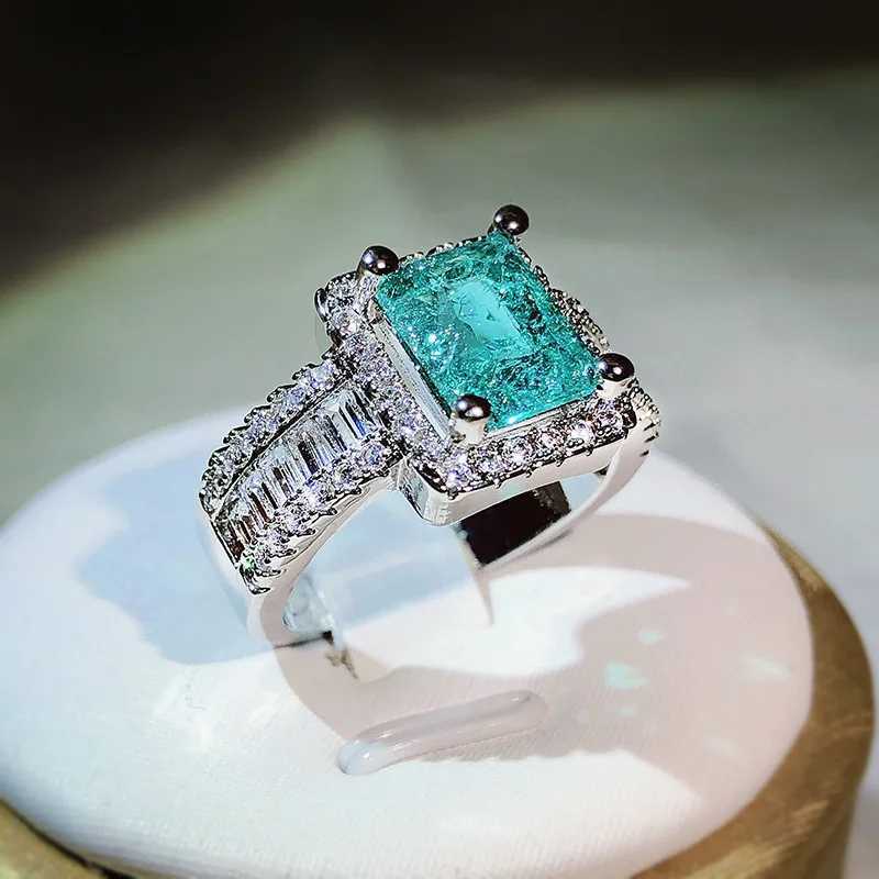 925 Silver New Arrival With Cotton Wool Imitation Natural Paraiba Full Diamond Ring For Women Birtay Party Jewelry GiftXJ250104