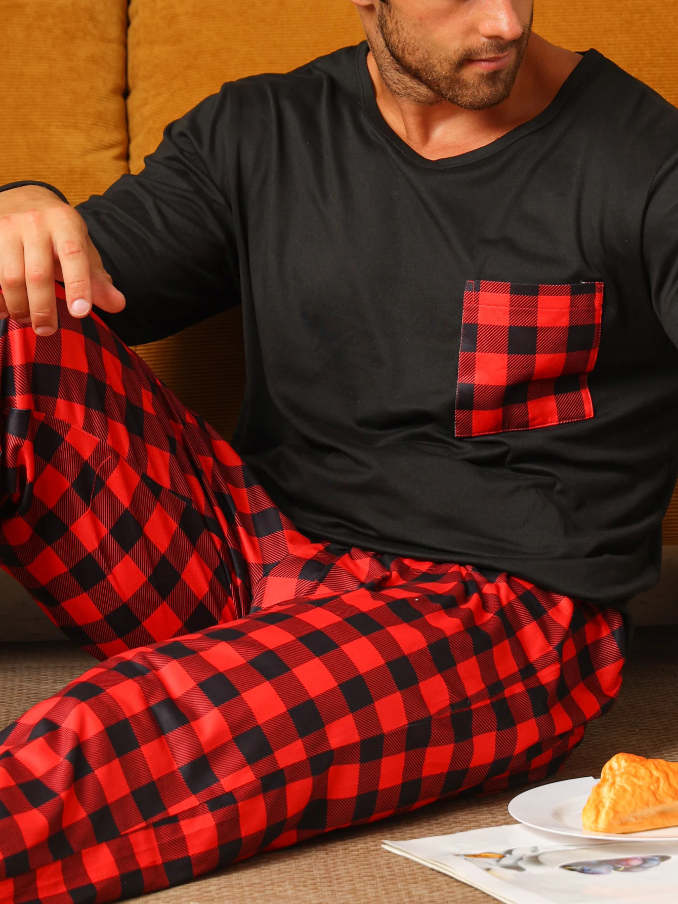 Two piece sets mens pajamas autumn and winter long sleeved pants checkered sleepwear set 250103