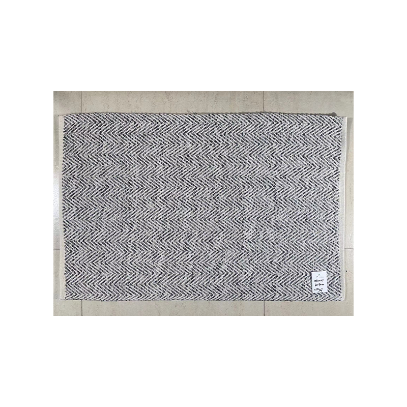 Elegant Customizeable Knit Cotton Carpets - Premium Comfort with Stylish Home Accents