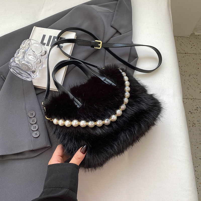 Handbag 2024 New Fashionable Pearl Hairy Small Square Winter Texture Women's Crossbody Bag