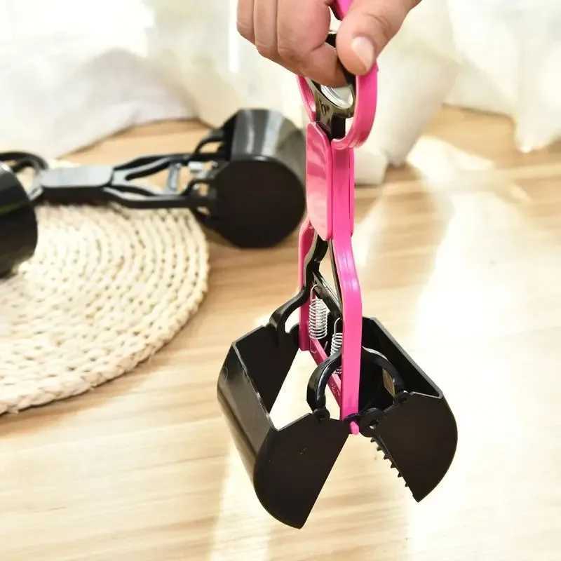 Pet Dog Pooper Scooper Long Handle Jaw Puppy Poop Dispenser Pooper Grabber Catcher Collector for Dogs Outside Poop CleanerXJ250104