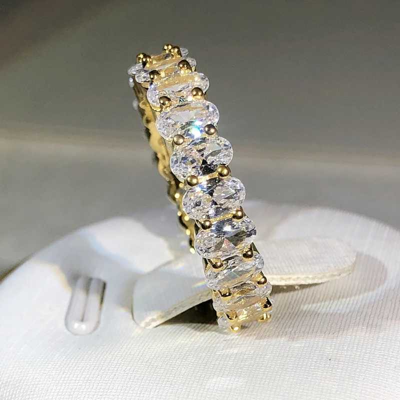 Luxury Charming Oval Crystal Engagement Promise Rings for Women 925 Sterling Silver Jewelry Shiny CZ Zircon Wedding RingXJ250104