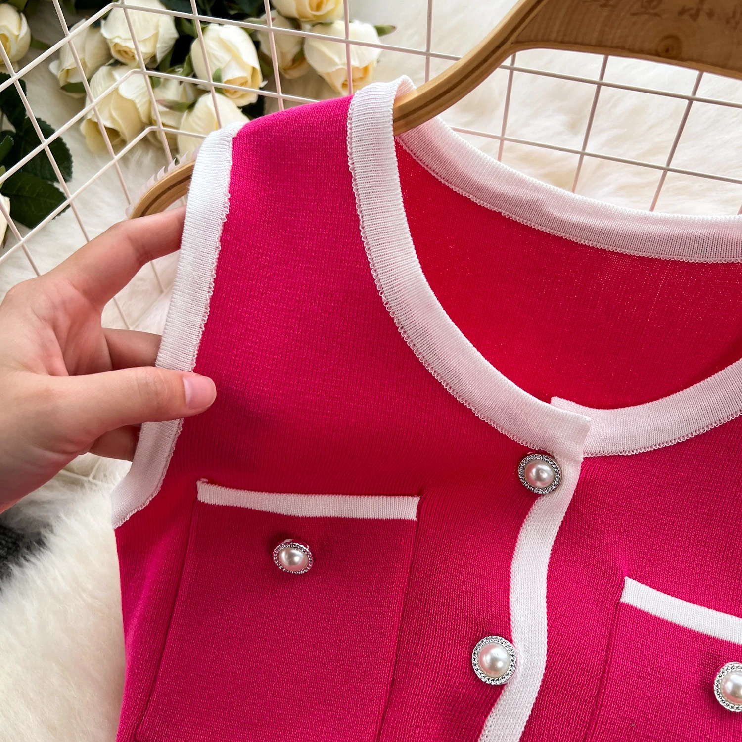 Knit Sleeveless Single Breasted Mini Dress Women Slim Contrast Female Patchwork Dresses Summer Fashion O Neck Pockets Lady Robe 250102