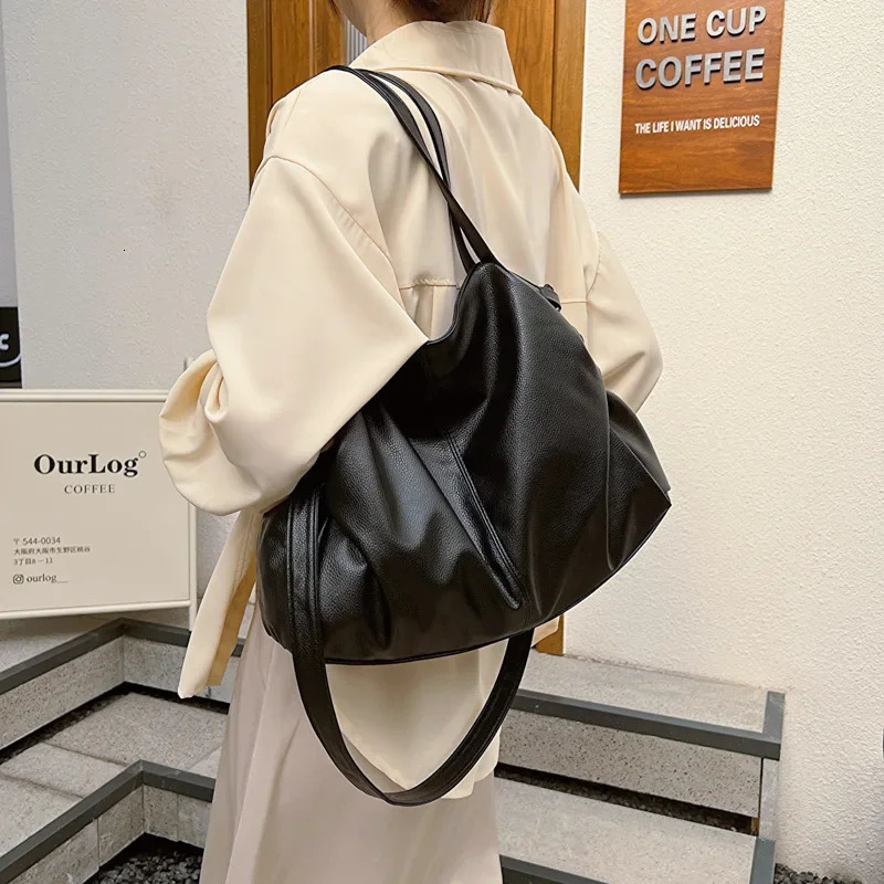 Pu Leather Korean All Match Chic Shoulder Handbags Casual Solid Office Lady Crossbody Bag Vintage Y2k Tote Bags High-capacity 250102