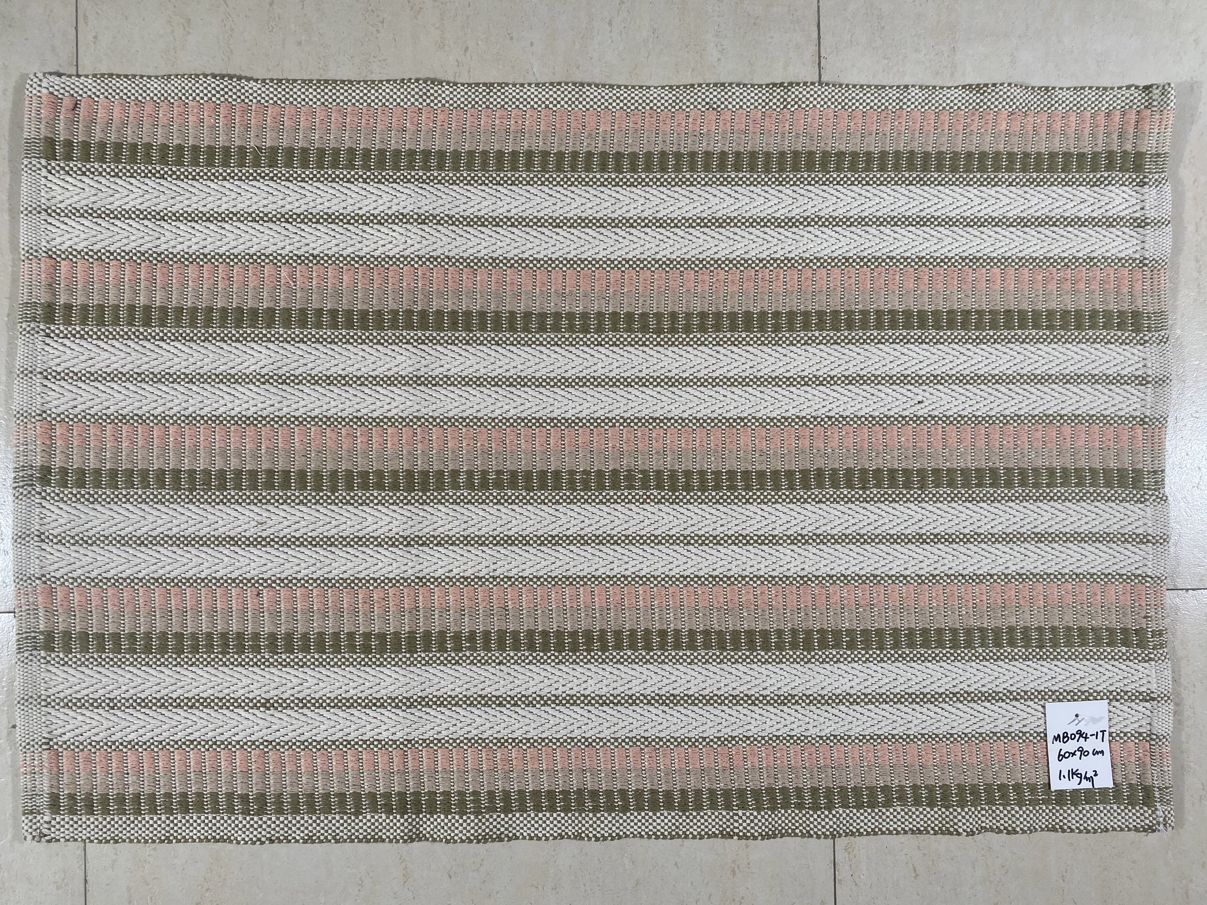 Elegant Artisanal Cotton Carpet Rugs Versatile and Resilient Design for Modern Interior Accents