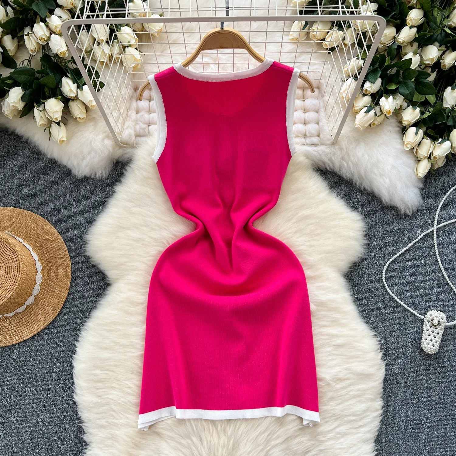 Knit Sleeveless Single Breasted Mini Dress Women Slim Contrast Female Patchwork Dresses Summer Fashion O Neck Pockets Lady Robe 250102
