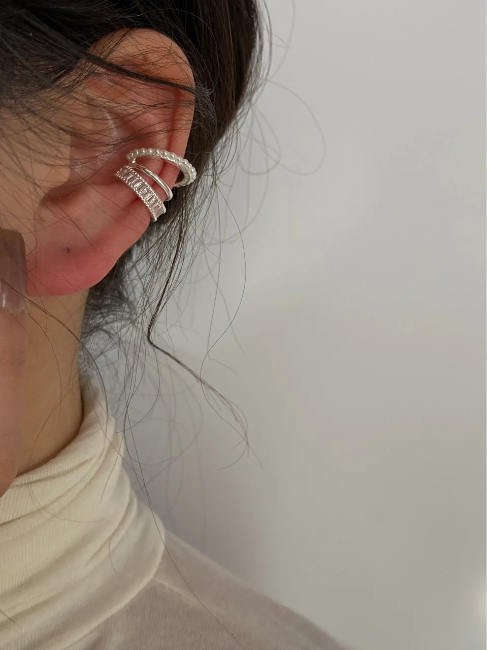 Pearl Ear Cuff Elegant Multi Layer C Shaped Rhinestone Small Earcuffs Clip Earrings for Women Wedding Jewelry Valentine 250103